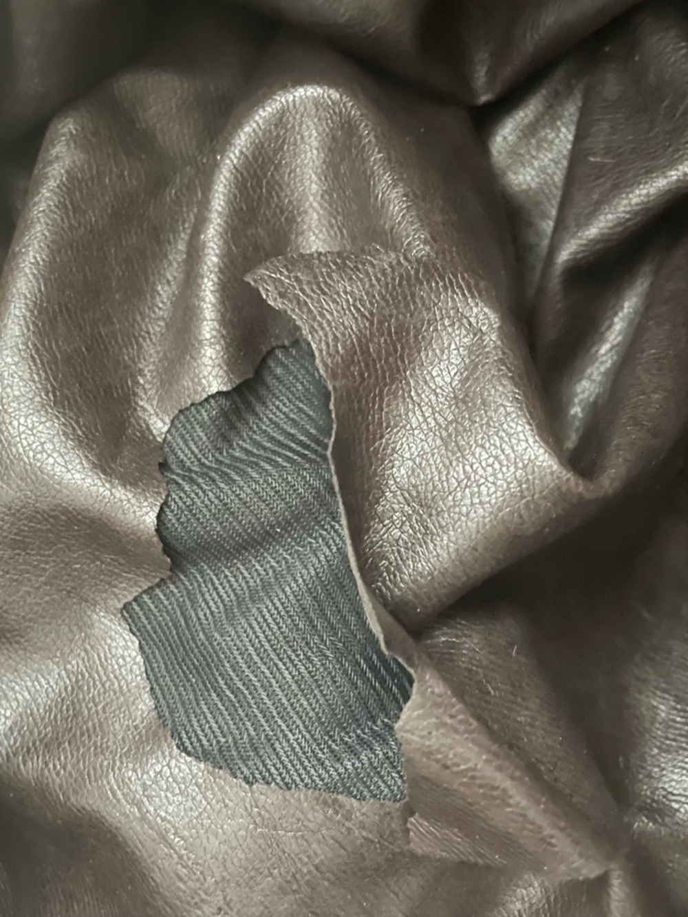 Bottega Veneta Intrecciato Leather Shoulder Bag in Taupe - Picture 12 of 16